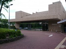 戸塚斎場外観